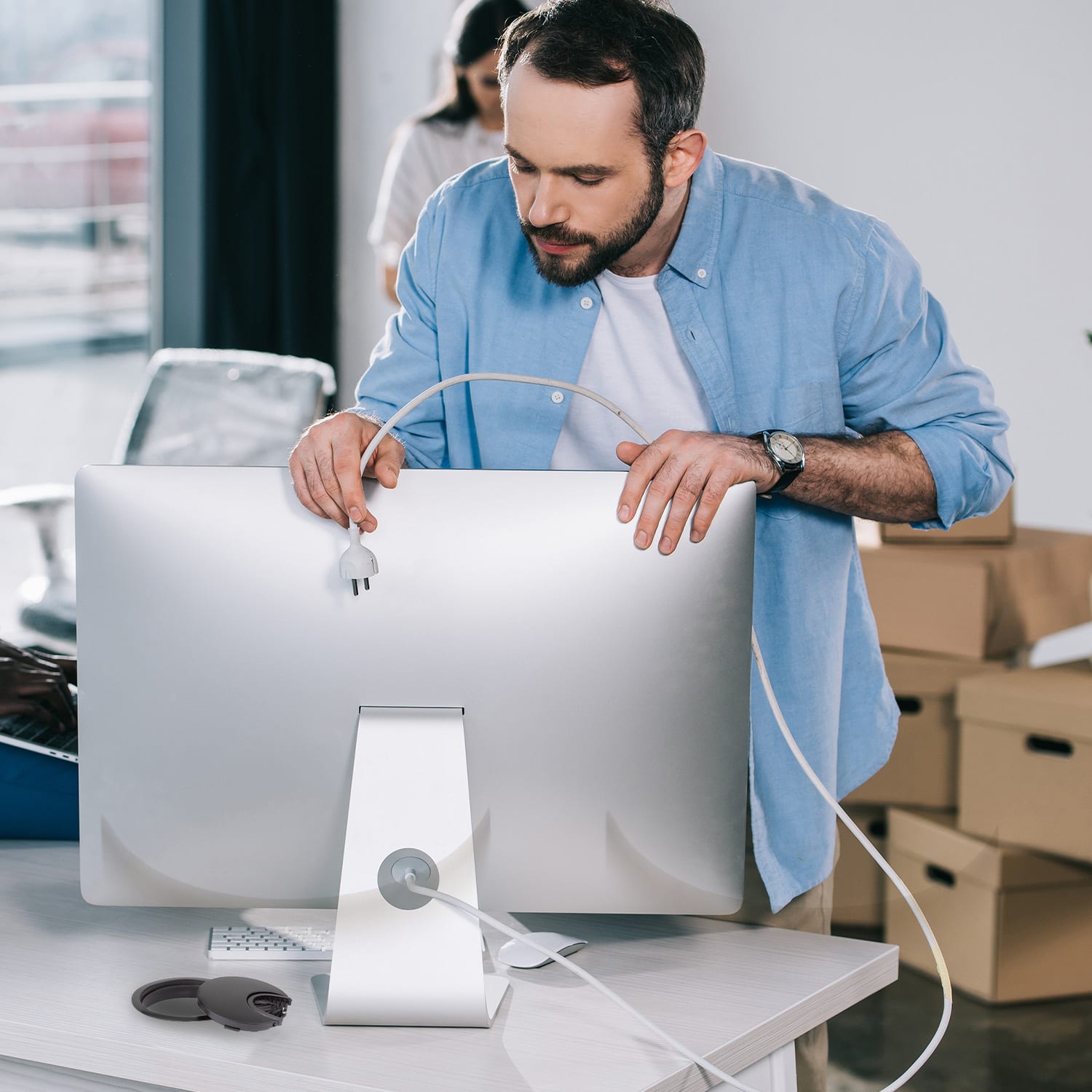 OneConcept Káblová priechodka, súprava 2 kusov, 60 mm, kov, štetinové tesnenie – Obrázok 5